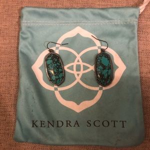 Kendra Scott Elle earrings in teal magnesite!